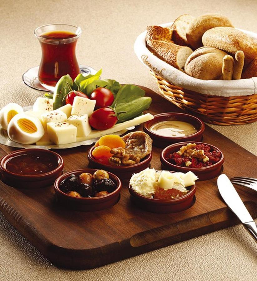 Red House Vip Apartmant Suites Istanbul Bagian luar foto