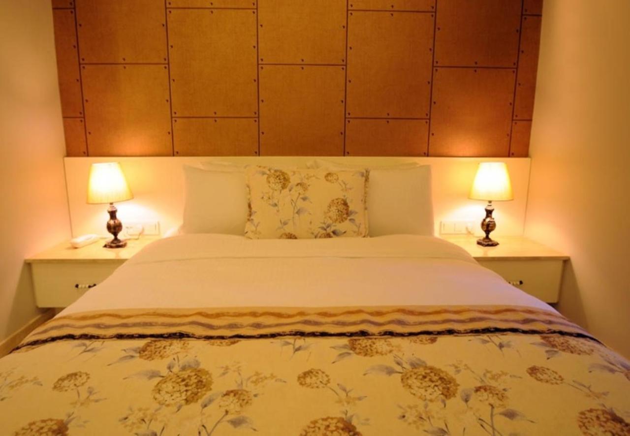 Red House Vip Apartmant Suites Istanbul Bagian luar foto