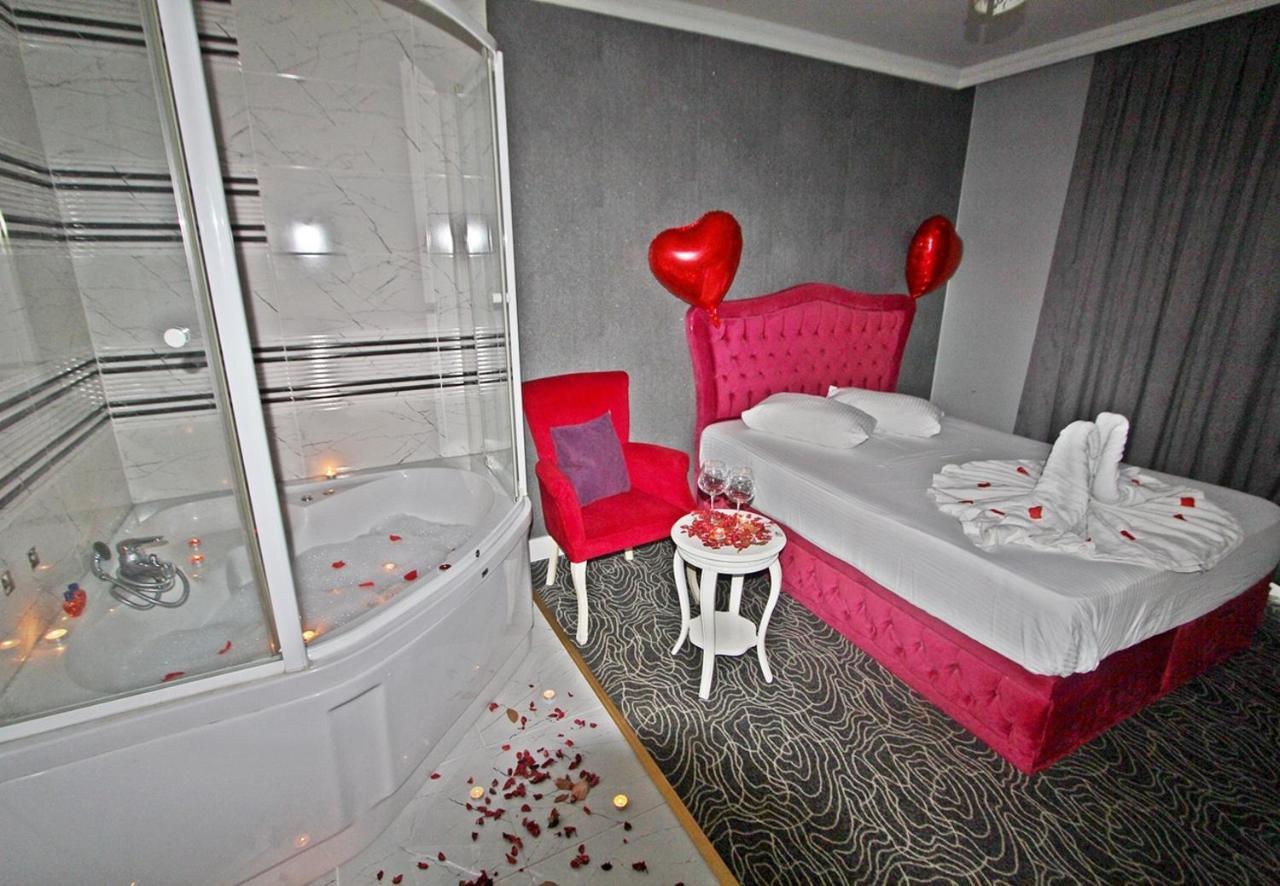 Red House Vip Apartmant Suites Istanbul Bagian luar foto