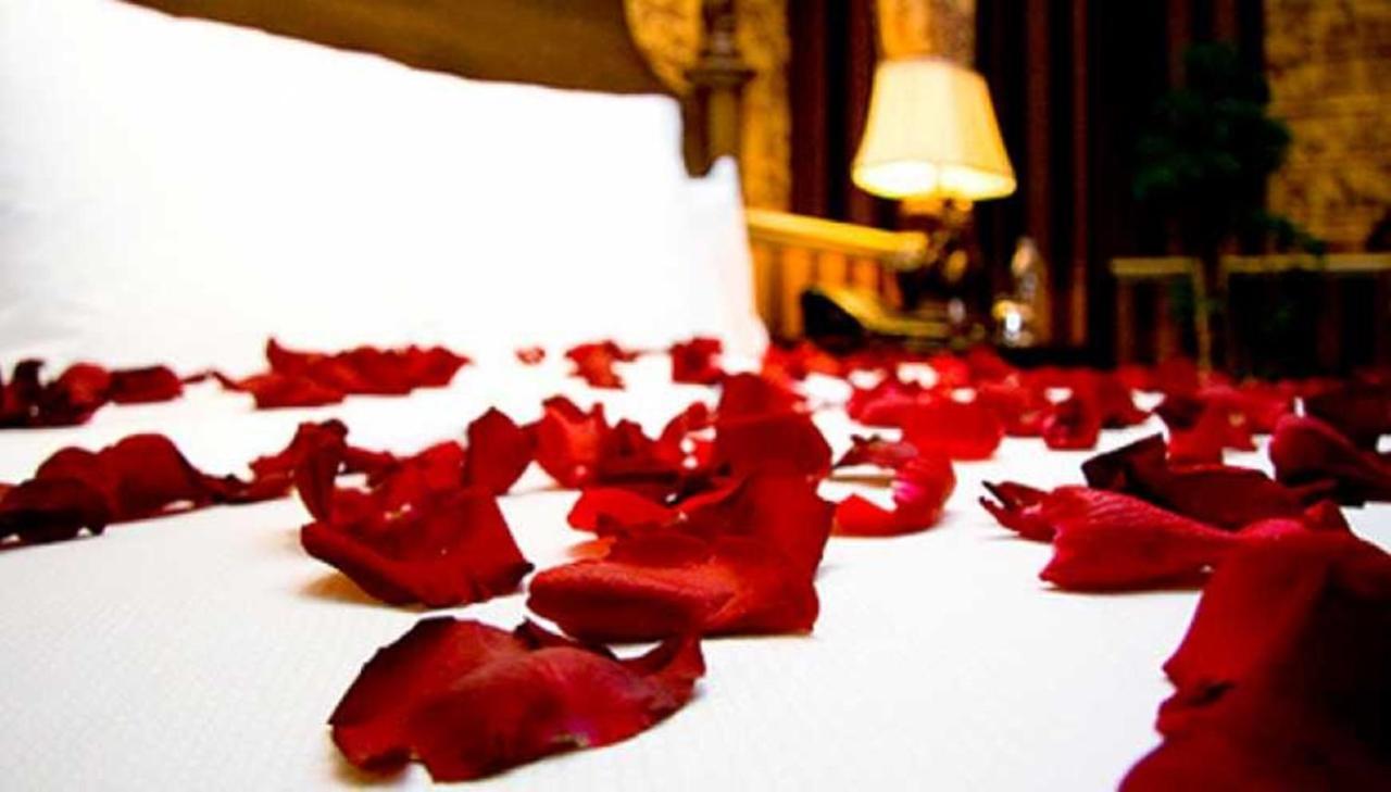Red House Vip Apartmant Suites Istanbul Bagian luar foto