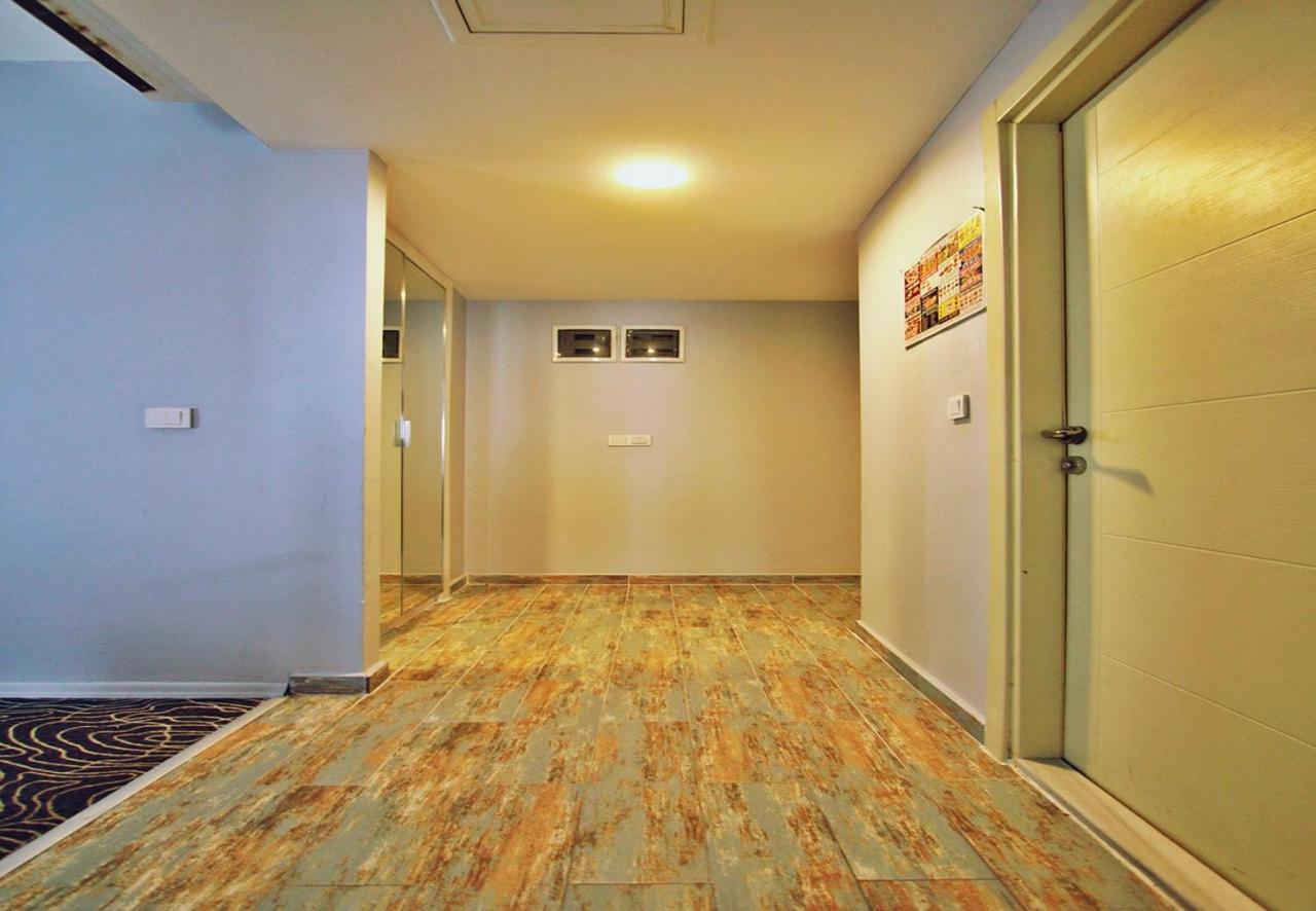 Red House Vip Apartmant Suites Istanbul Bagian luar foto